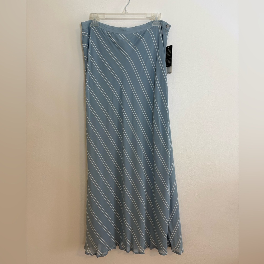 Lauren Ralph Lauren Shelter Island Blue and White A-Line Skirt NWT - Picture 3 of 13